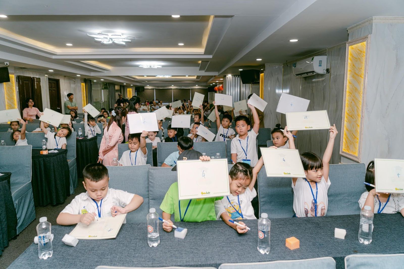 Phần nghe tính tại cuộc thi
