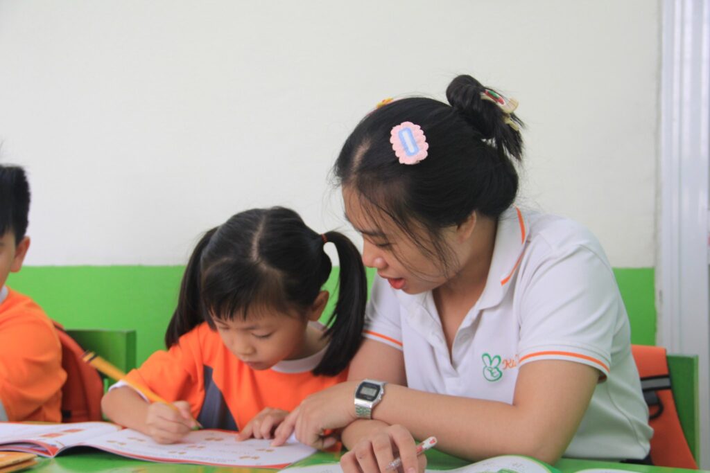 TOÁN TRÍ TUỆ TÂN BÌNH